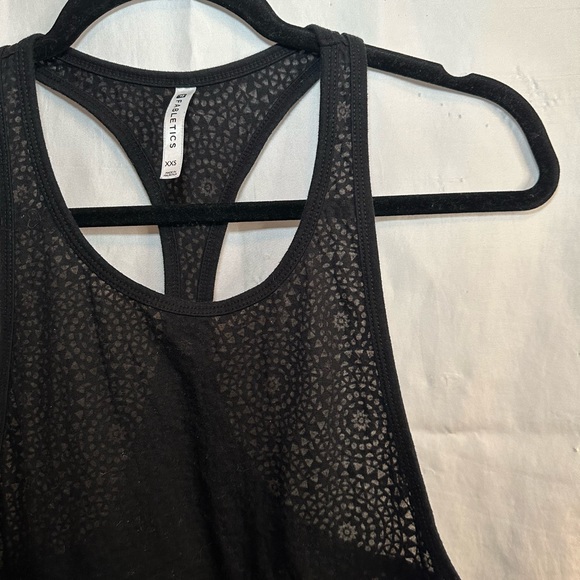 Fabletics Razorback Tank - Picture 2 of 3